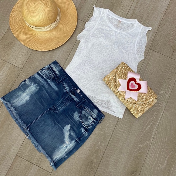 Love Rattan Straw Clutch - Picture 3 of 5